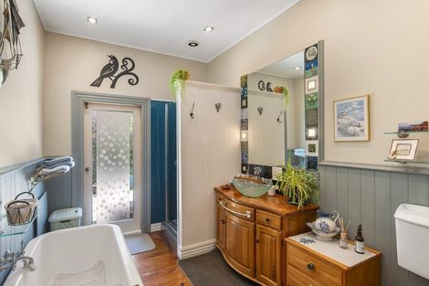 Photo of property in 16 Rata Road, Raumati Beach, Paraparaumu, 5032