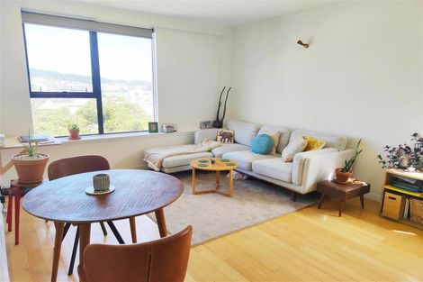 Photo of property in Hobson Court Flats, 59/70u Hobson Street, Thorndon, Wellington, 6011