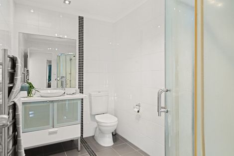 Photo of property in 8 Clyde Street, Mount Maunganui, 3116