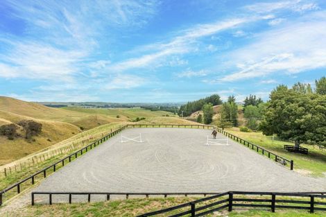 Photo of property in 1222 Taihape Road, Sherenden, Hastings, 4179