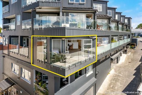 Photo of property in 6/270 Onewa Road, Birkenhead, Auckland, 0626