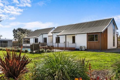 Photo of property in 146 Meeanee Road, Jervoistown, Napier, 4112