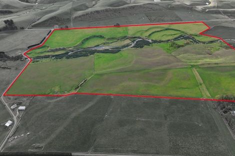 Photo of property in 16 Bay Road, Purakaunui, 9081