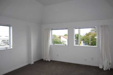 Photo of property in 2/511 Durham Street North, St Albans, Christchurch, 8014