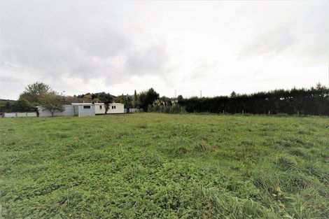 Photo of property in 2 Riverbank Road, Okoia, Whanganui, 4573