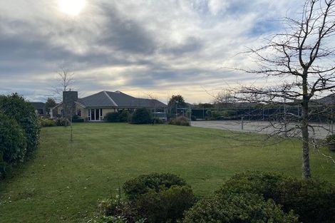 Photo of property in 8 Rossington Drive, West Melton, 7618