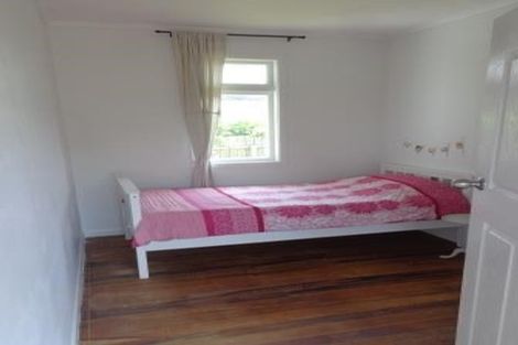 Photo of property in 29 Tahi Terrace, Glen Eden, Auckland, 0602