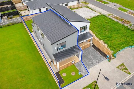 Photo of property in 39 Hari Road, Karaka, 2113