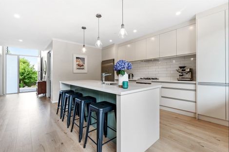 Photo of property in 28 Laly Haddon Place, Matakana, Warkworth, 0985
