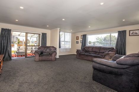 Photo of property in 29 Romilly Street, Westport, 7825