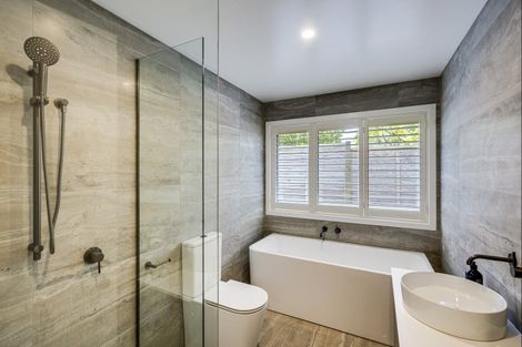 Photo of property in 30a Lucknow Road, Havelock North, 4130