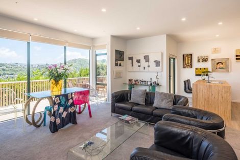 Photo of property in 77u2 Nevay Road, Miramar, Wellington, 6022