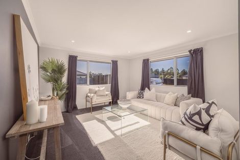 Photo of property in 15 Fairbairn Road, Rolleston, 7614