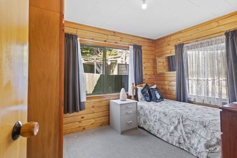 Photo of property in 5 Oxford Street, Waikari, 7420