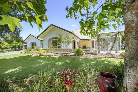 Photo of property in 10 Amber Place, Waimauku, 0812