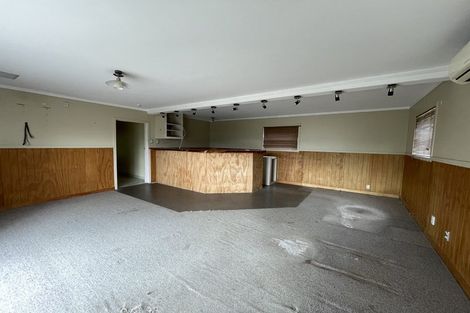 Photo of property in 5 Croydon Road, New Lynn, Auckland, 0600