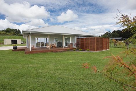 Photo of property in 23 Haggerty Street, Kimbolton, 4774