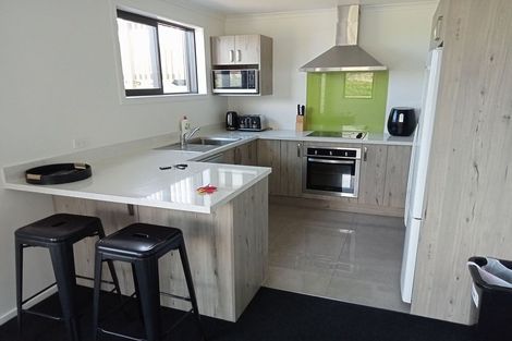 Photo of property in 1 Saint Abbs Place, North Dunedin, Dunedin, 9016