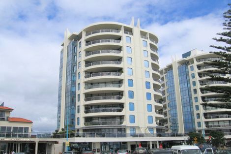 Photo of property in 2a/2 Marine Parade, Mount Maunganui, 3116