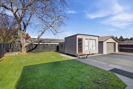 Photo of property in 94 Prestons Road, Redwood, Christchurch, 8051