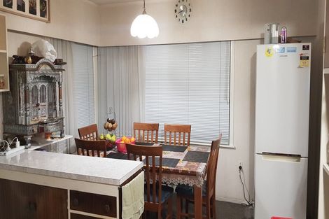 Photo of property in 1/56 Great South Road, Papatoetoe, Auckland, 2025