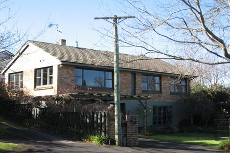 Photo of property in 2 Oakley Avenue, Claudelands, Hamilton, 3214