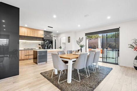 Photo of property in 25 Lime Hill Rise, Flat Bush, Auckland, 2019