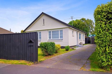 Photo of property in 18 Shands Road, Hornby, Christchurch, 8042