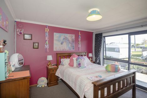 Photo of property in 11 Charles Street, Weston, Oamaru, 9401