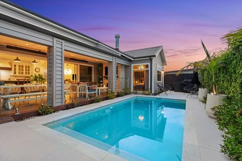 Photo of property in 6 Mollisia Lane, Papamoa Beach, Papamoa, 3118