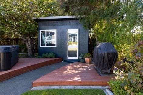 Photo of property in 113 Taradale Road, Onekawa, Napier, 4110