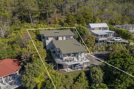 Photo of property in 10 Patricia Place, Hahei, Whitianga, 3591
