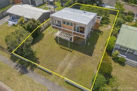 Photo of property in 15 Sheppard Avenue, Pauanui, Hikuai, 3579