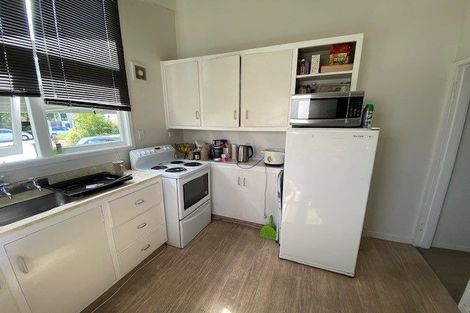 Photo of property in 18 Packe Street, Edgeware, Christchurch, 8013