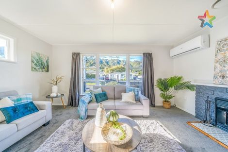 Photo of property in 7 Ruthven Road, Wainuiomata, Lower Hutt, 5014
