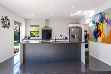 Photo of property in 4 Jacqueline Drive, West Melton, 7618