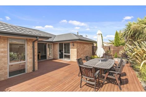 Photo of property in 19 Stationmasters Way, Prebbleton, 7604