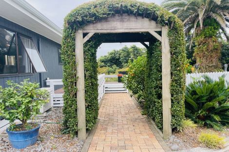 Photo of property in 13 Ronalds Lane, Te Puke, 3187