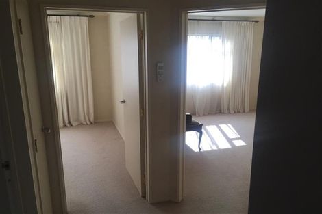 Photo of property in 28 Parade Street, Hospital Hill, Napier, 4110