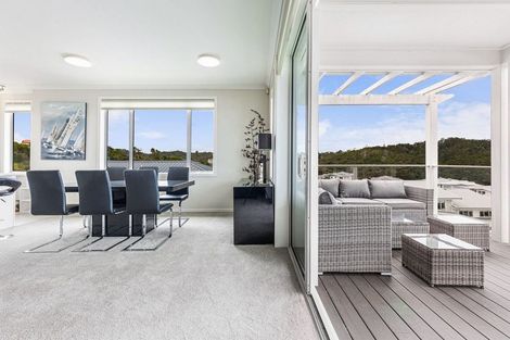 Photo of property in 49 Panorama Heights, Orewa, 0931