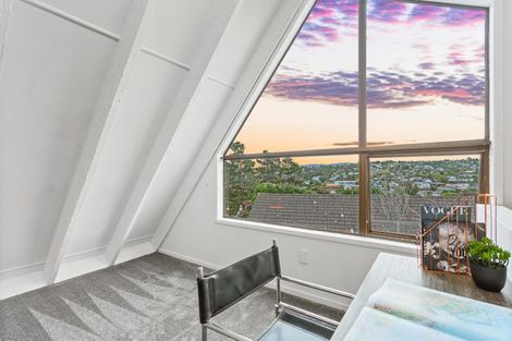 Photo of property in 42 Glenbervie Crescent, Massey, Auckland, 0614