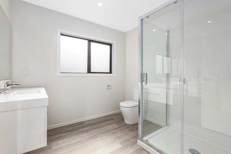 Photo of property in 41 Farnworth Terrace, Glenside, Wellington, 6037