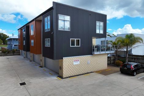 Photo of property in 7u2 Vialou Street, Hamilton Central, Hamilton, 3204