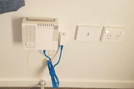 Photo of property in 15 Balmerino Grove, Waikanae, 5036