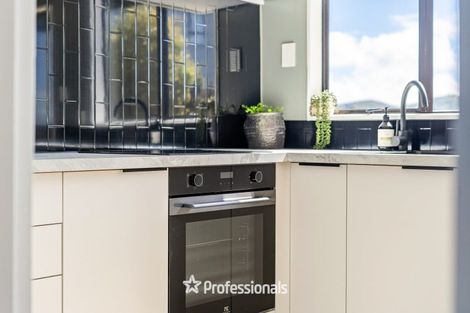 Photo of property in 25a Outram Grove, Kelson, Lower Hutt, 5010