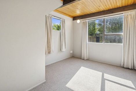 Photo of property in 9a Ash Grove, Ranui, Porirua, 5024