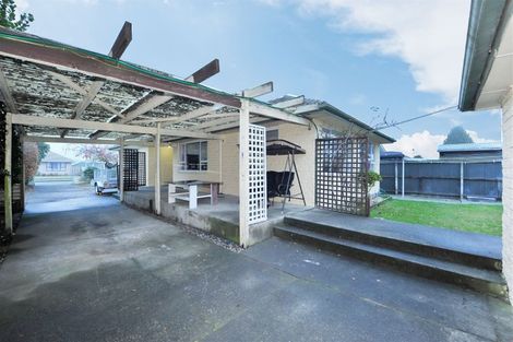 Photo of property in 33 Blankney Street, Hornby, Christchurch, 8042