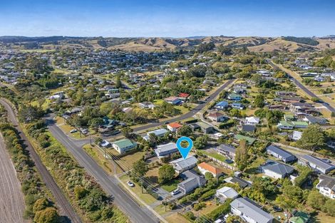 Photo of property in 23 Mangakura Road, Helensville, 0800