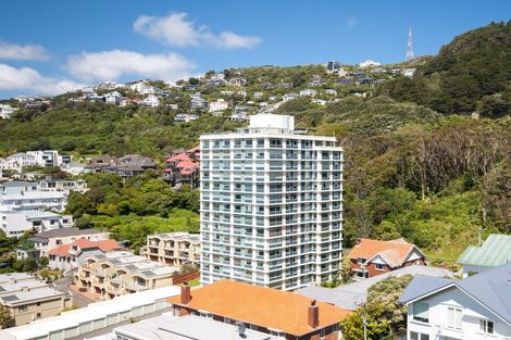 Photo of property in Jerningham Apartments, 20 Oriental Terrace, Oriental Bay, Wellington, 6011