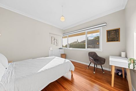 Photo of property in 124 Carrington Street, Lower Vogeltown, New Plymouth, 4310